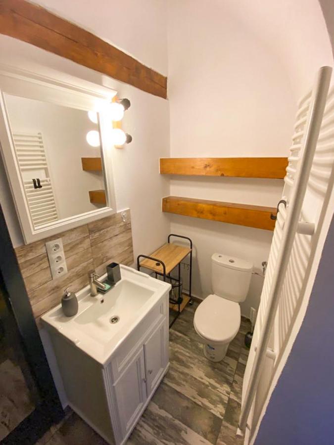 Apartament 42.2 Bistriţa Esterno foto